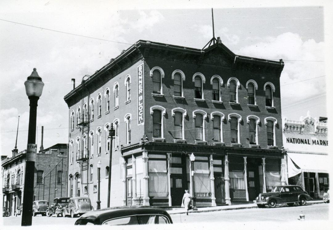 Kingsbury Block, 301-305 N. Main