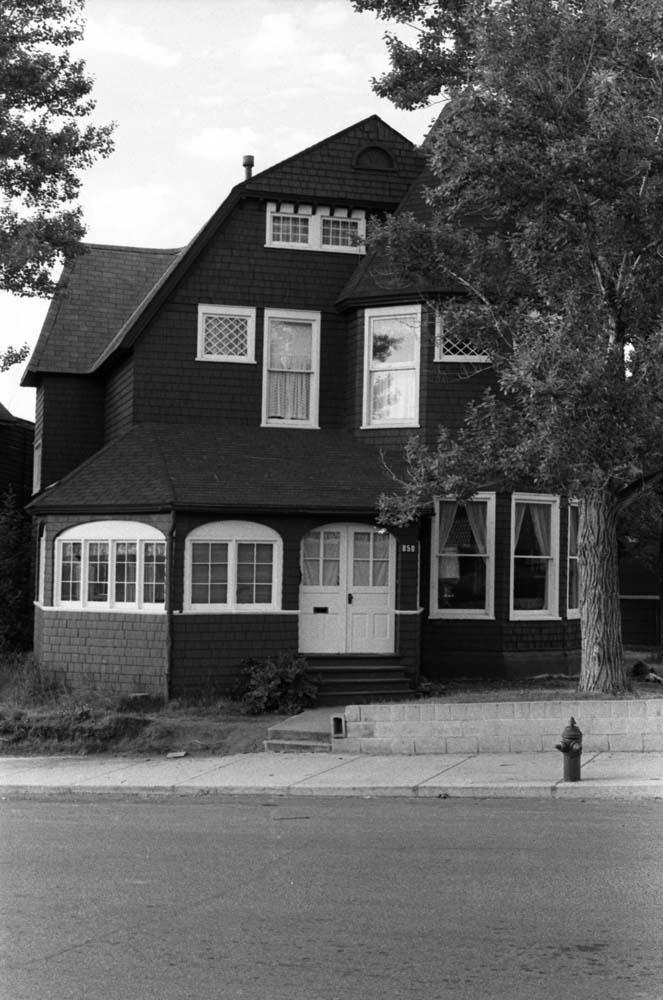 Harlow Pease House
